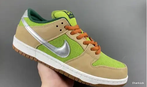 SB Nike FQ7585-200   Dunk Low “Escargot” 0606